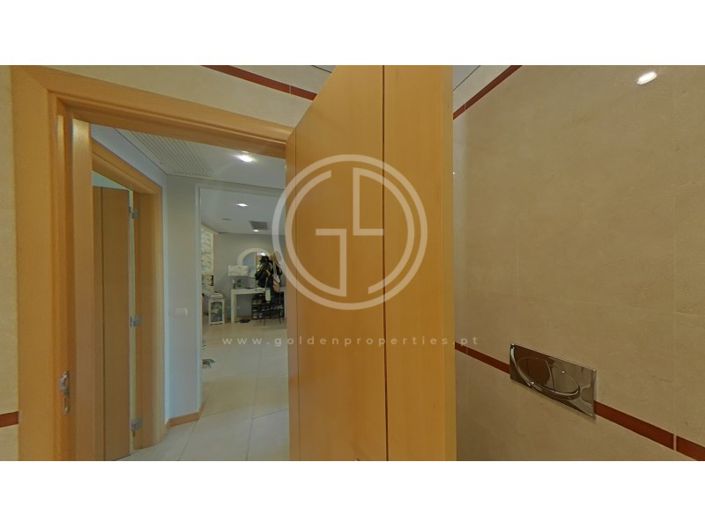 Image No.48-2 Bed Apartment for sale