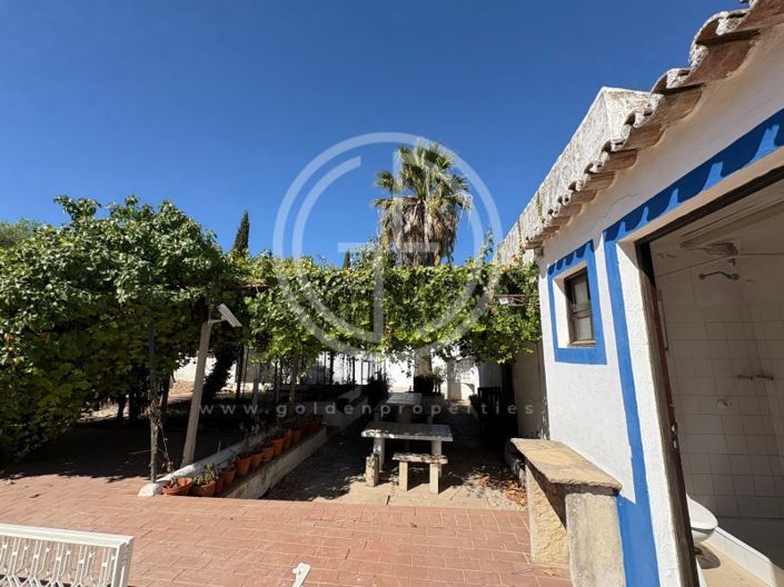 Image No.23-4 Bed House for sale