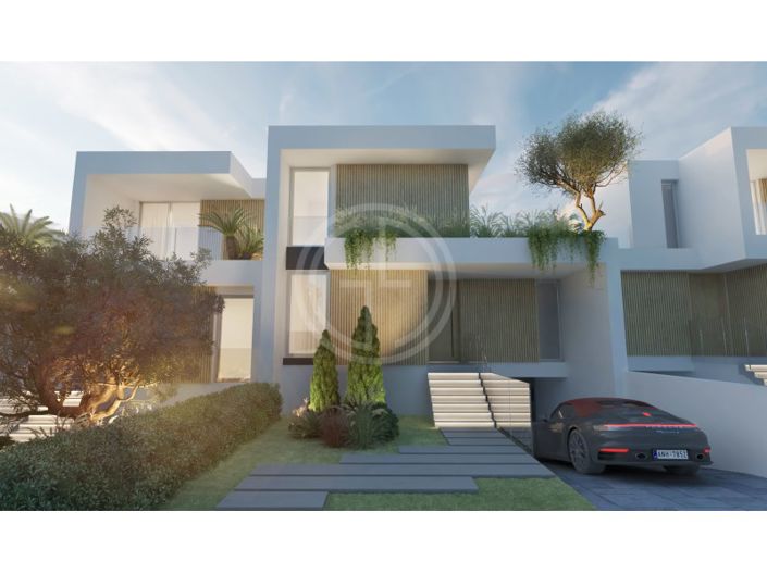 Image No.14-3 Bed House for sale