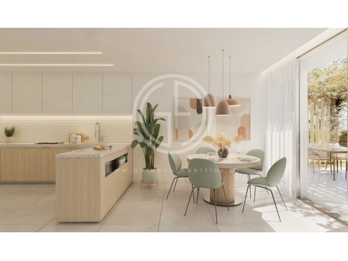 Image No.7-3 Bed House for sale