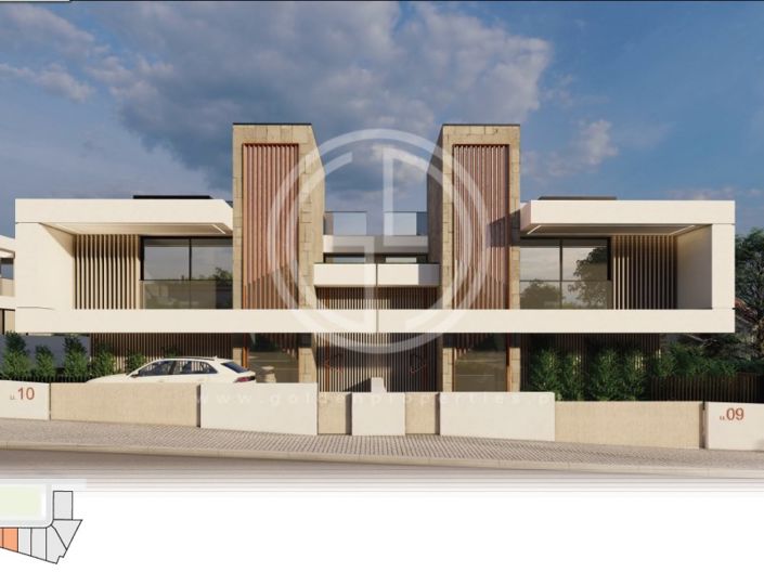 Image No.7-4 Bed House for sale