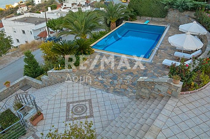 Image No.16-4 Bed Property for sale