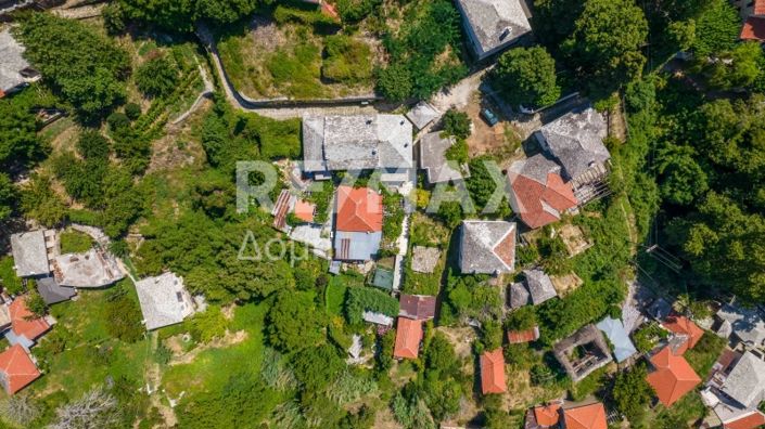 Image No.40-4 Bed Property for sale