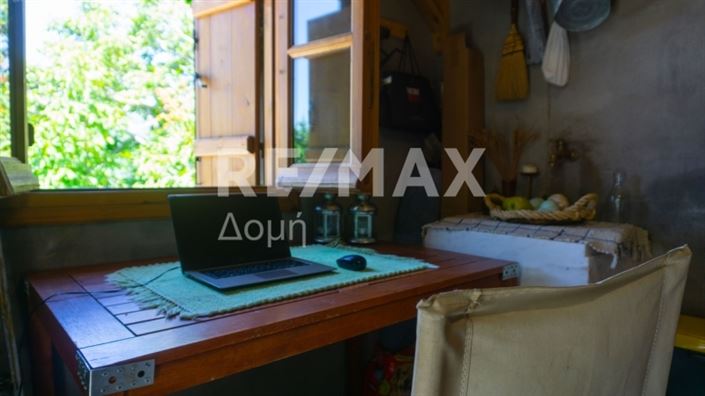 Image No.5-4 Bed Property for sale