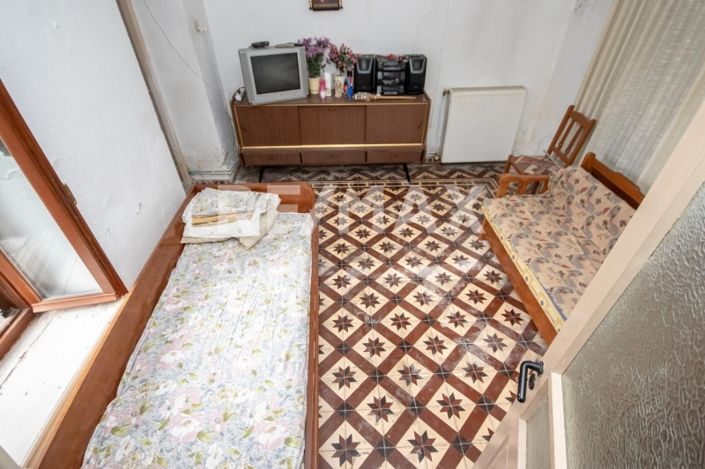 Image No.27-House for sale