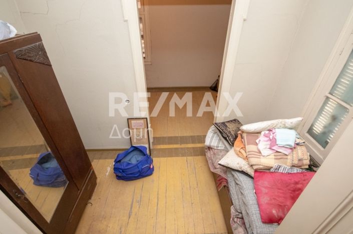 Image No.34-House for sale