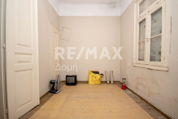 Image No.36-House for sale