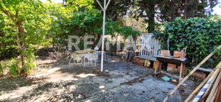 Image No.28-2 Bed Property for sale