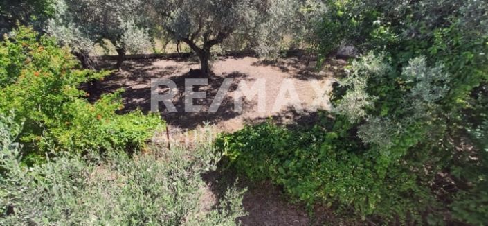 Image No.34-2 Bed Property for sale