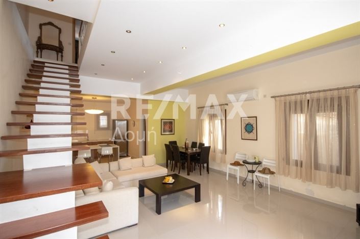 Image No.5-2 Bed House for sale