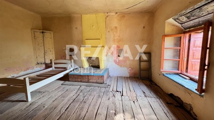 Image No.19-2 Bed House for sale