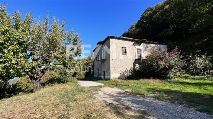 Image No.5-2 Bed House for sale