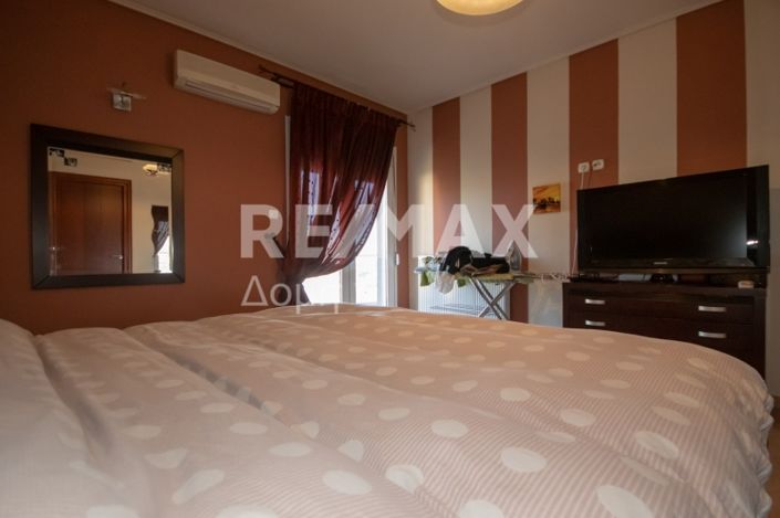 Image No.39-3 Bed Maisonette for sale