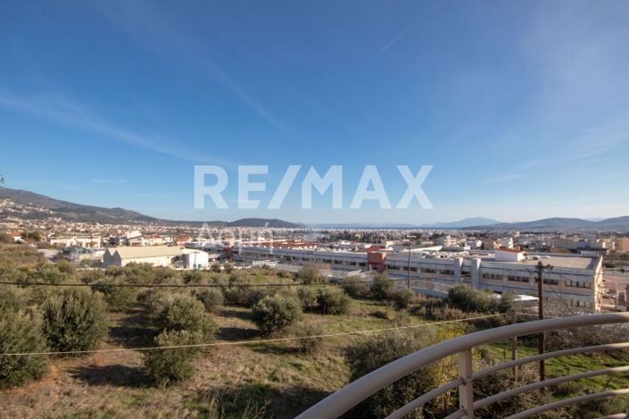 Image No.43-3 Bed Maisonette for sale