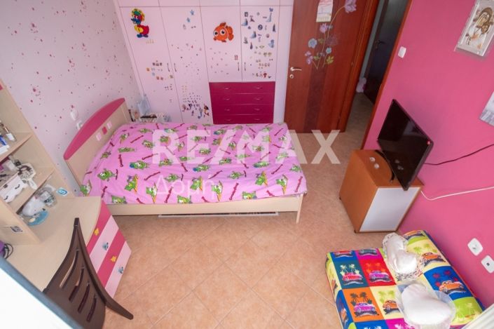 Image No.50-3 Bed Maisonette for sale