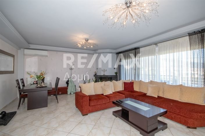 Image No.9-4 Bed Property for sale