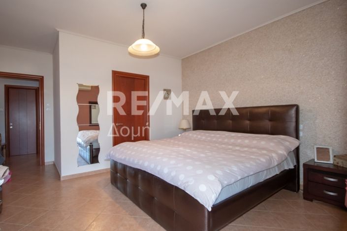 Image No.46-4 Bed Property for sale