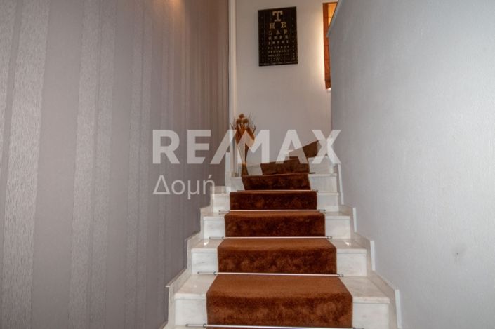 Image No.53-4 Bed Property for sale