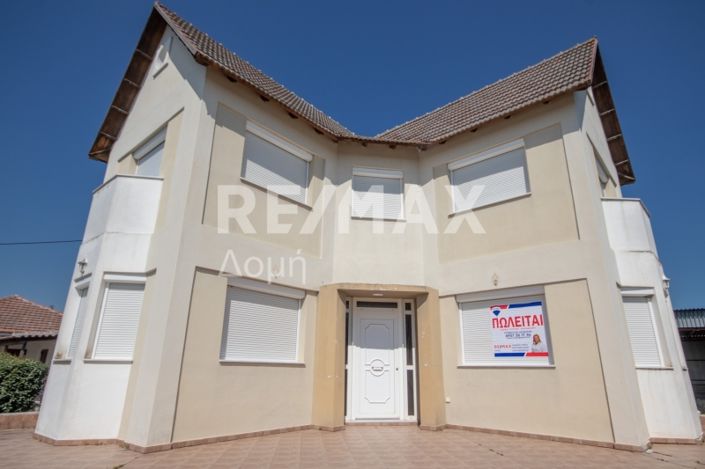 Image No.3-3 Bed Maisonette for sale