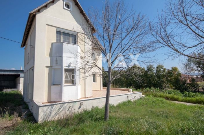 Image No.33-3 Bed Maisonette for sale