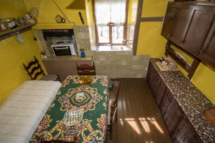 Image No.25-3 Bed Property for sale