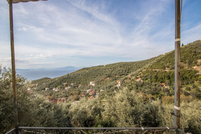 Image No.34-3 Bed Property for sale