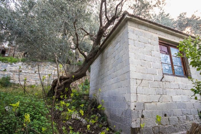 Image No.37-3 Bed Property for sale