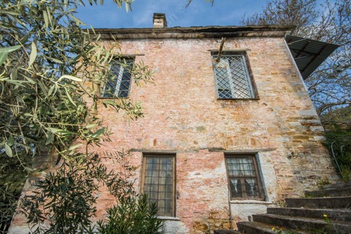 Image No.5-3 Bed Property for sale