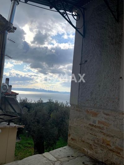 Image No.8-3 Bed Property for sale