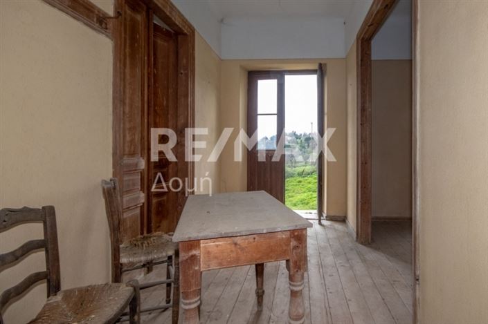 Image No.18-4 Bed Maisonette for sale