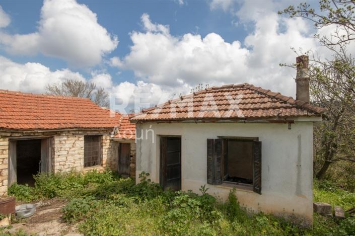 Image No.6-4 Bed Maisonette for sale