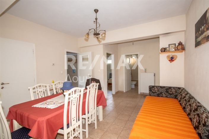 Image No.23-8 Bed Property for sale