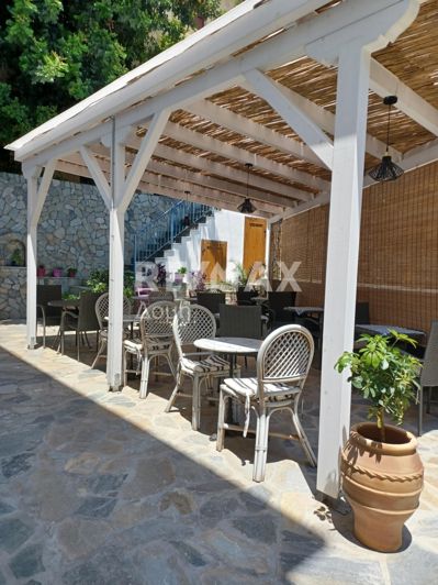 Image No.29-18 Bed Hotel for sale