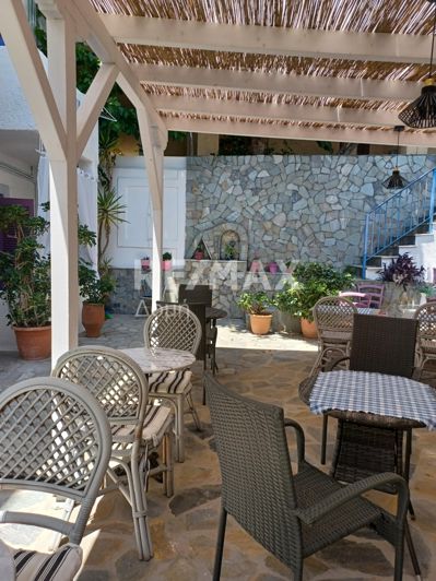 Image No.30-18 Bed Hotel for sale