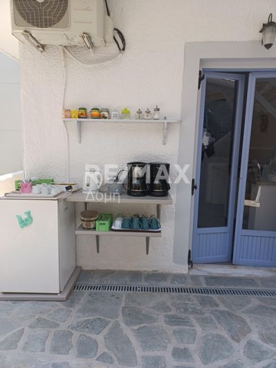 Image No.31-18 Bed Hotel for sale