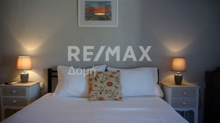 Image No.9-18 Bed Hotel for sale