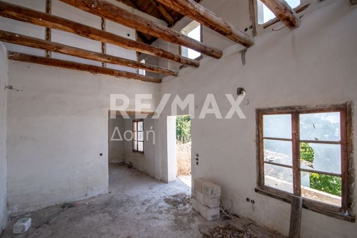 Image No.16-Maisonette for sale