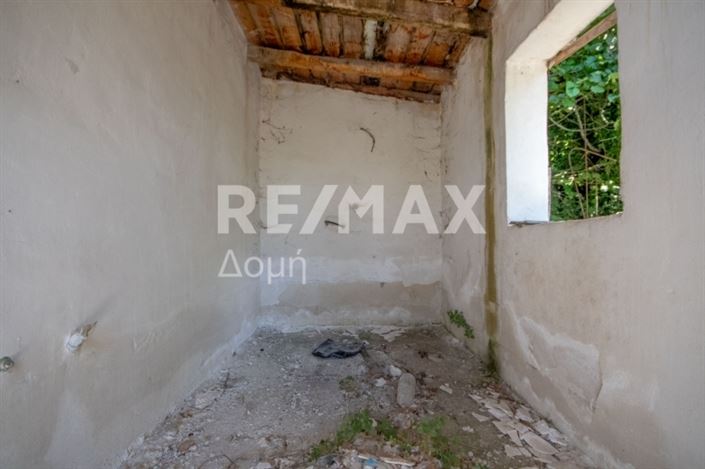 Image No.20-Maisonette for sale