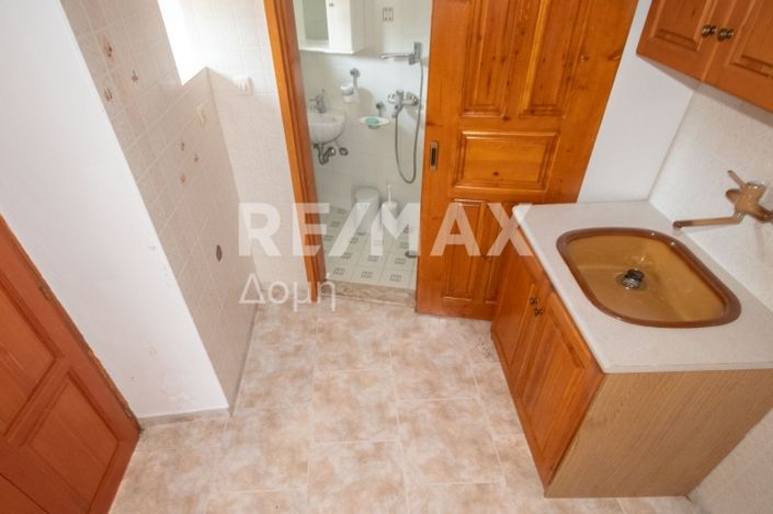 Image No.30-1 Bed Property for sale