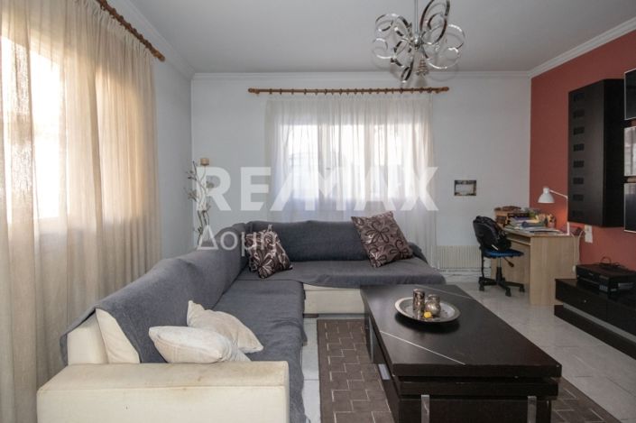 Image No.10-4 Bed Property for sale