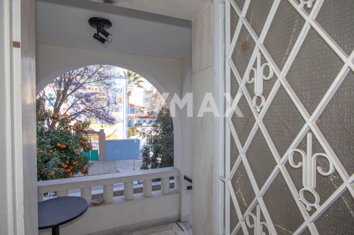 Image No.28-4 Bed Property for sale