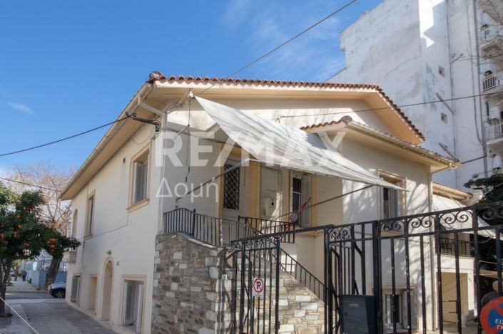 Image No.35-4 Bed Property for sale