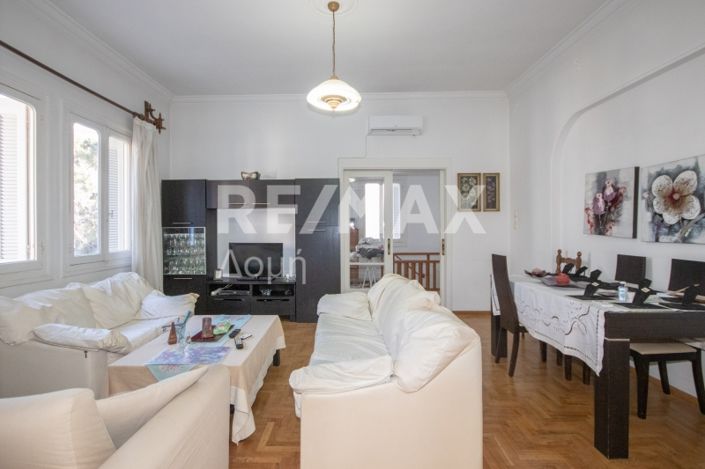 Image No.50-4 Bed Property for sale