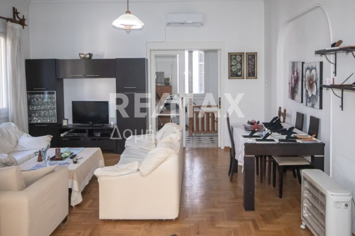 Image No.52-4 Bed Property for sale