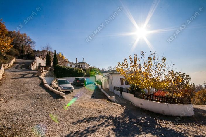 Image No.13-2 Bed Property for sale