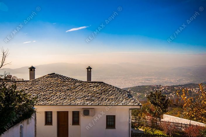 Image No.15-2 Bed Property for sale