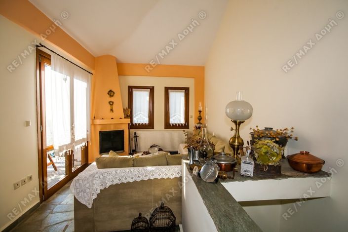 Image No.18-2 Bed Property for sale