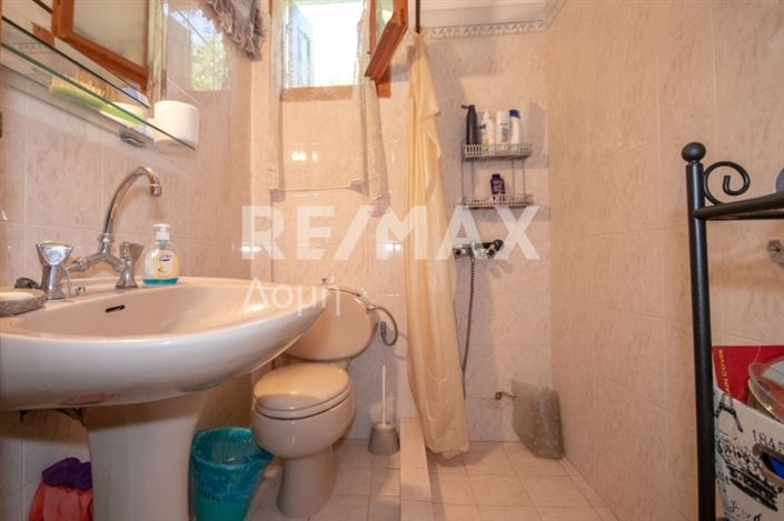 Image No.14-2 Bed Property for sale