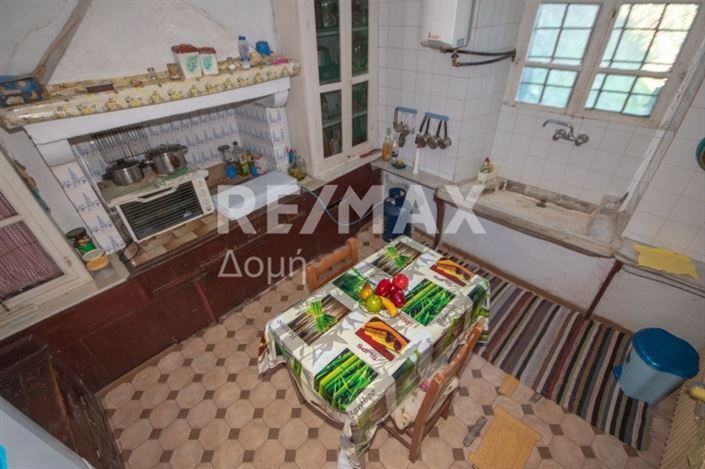 Image No.13-5 Bed Property for sale