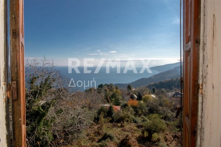 Image No.17-5 Bed Property for sale